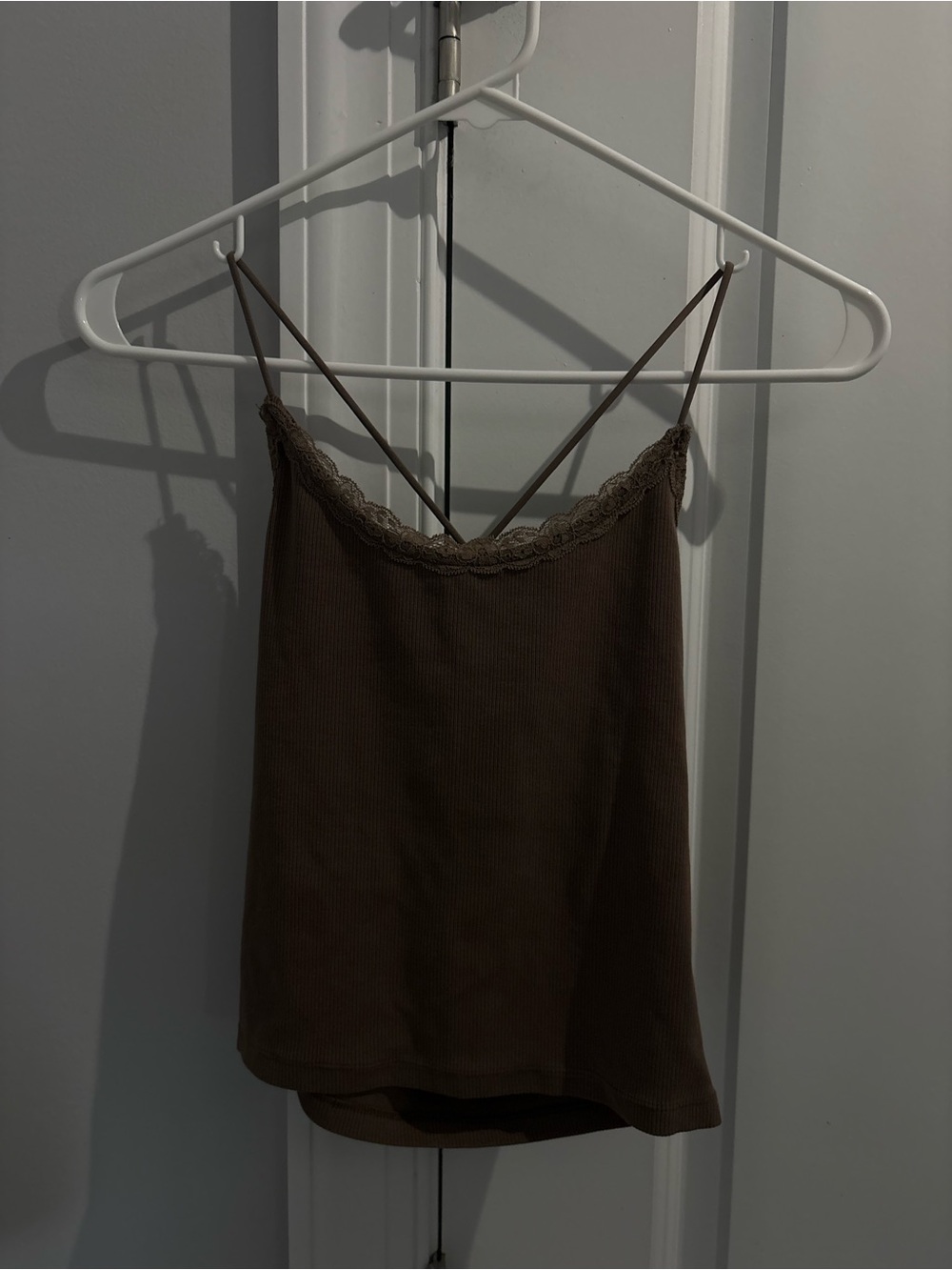 American Eagle Outfitters Brown Lace-Trim Ribbed Cami